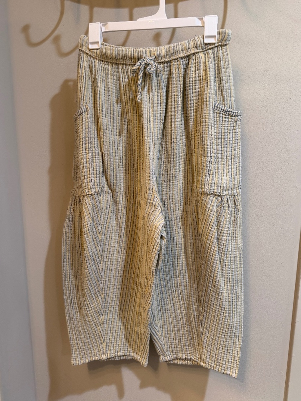 Free People Quinn Pants in CHAMOMILE COMBO - Picture 5 of 7